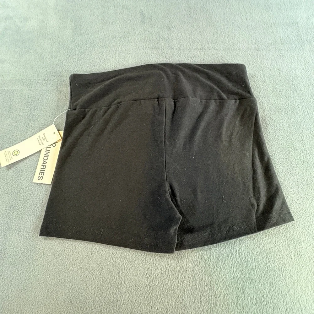 No Boundaries Women's Shorty Shorts Black Soot‎ High Rise Recycled Poly S/M NWT